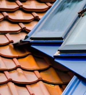 Долговечная крыша: Как выбрать идеальный кровельный материал для вашего дома