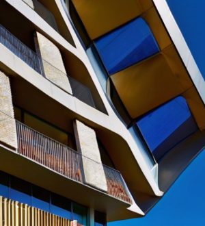 Эффективная отделка фасадов: утепление и вентиляция для комфорта и долговечности зданий