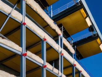 Эффективное утепление фасадов: Как выбрать качественные материалы для повышения энергоэффективности зданий