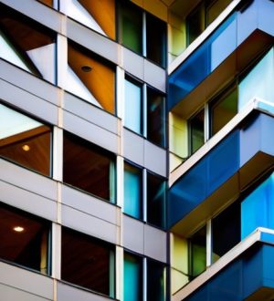Фасадные декоративные панели: Как улучшить внешний вид и стоимость вашего здания