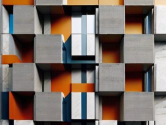 Фасадный камень: Эстетика, Долговечность и Современные Технологии Отделки