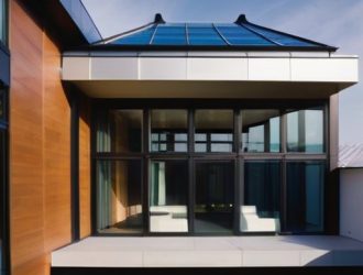 Кровельные конструкции и подвесные потолки: как их сочетание влияет на архитектурный дизайн зданий