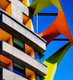 Нестандартные решения в отделке фасадов: от исторических традиций к современным трендам