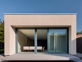 Светлые фасады: как правильно выбрать цвет для вашего дома и сделать его привлекательным