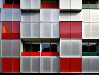 Выбор материала для отделки фасада: как сделать правильный выбор для долговечности и эстетики вашего здания