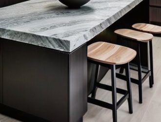 Гибкий камень: Новый тренд в дизайне кухонь и его преимущества