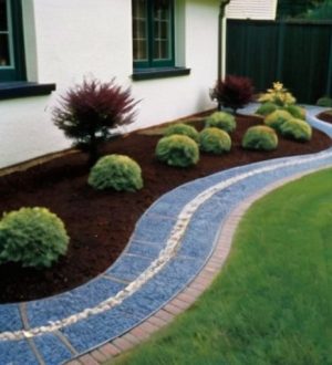 Мощение в ландшафтном дизайне: Гравий или плитка — что выбрать?