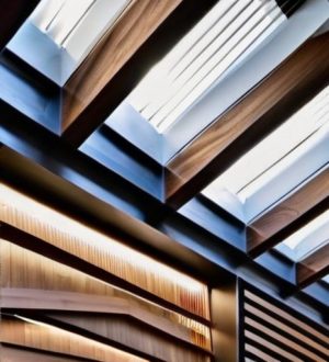 Потолочные рейки: Эстетика и Функциональность в Современном Интерьере