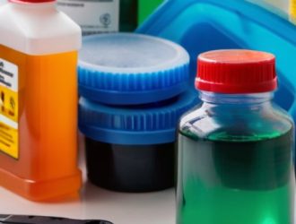 Эффективное растворение эпоксидной смолы: советы и меры безопасности