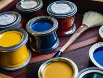 Искусство колеровки яхтного лака: от выбора до ухода за поверхностью