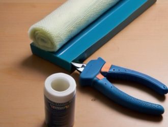 Как аккуратно удалить жидкие гвозди с обоев: советы и методы без повреждений