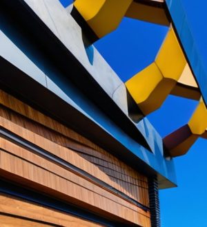 Как выбрать идеальный материал для зашивки фронтонов: от дерева до композитов